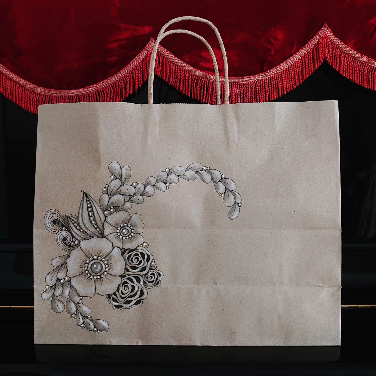 紙袋にゼンタングル